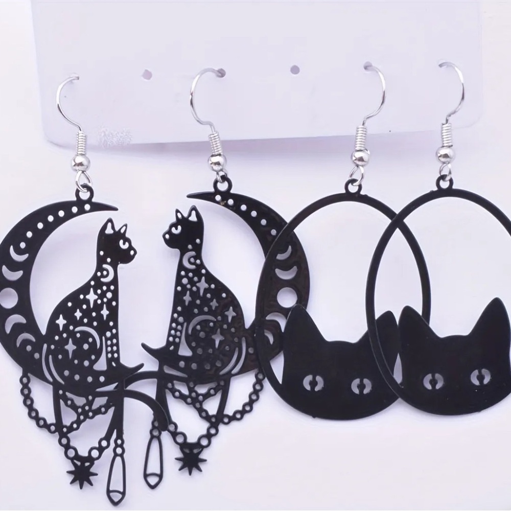 🎀NIP blk Cat/Moon Earrings